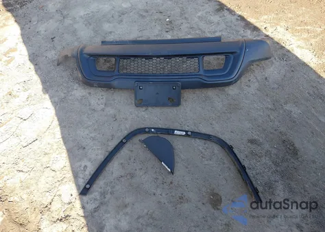 2015 Jeep Grand Cherokee Laredo from USA, damaged, VIN 1C4RJFAG2FC842347